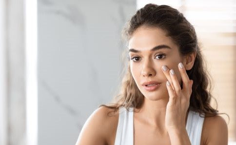 Tips Pakai Foundation Yang Ringan Untuk Daily Makeup – Mineral Botanica