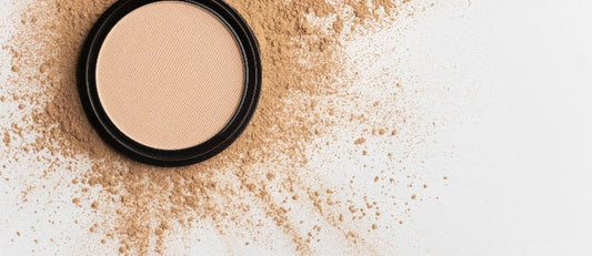 Perbedaan Loose Foundation dan Loose Powder Biasa, Jangan Sampai Salah Pilih!