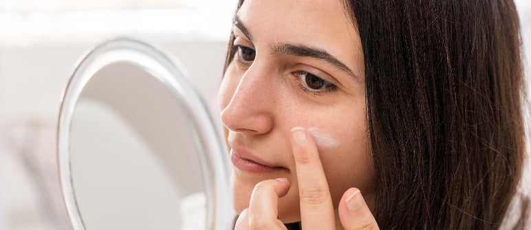 Fact Check: Apakah Kulit Berminyak Butuh Moisturizer?