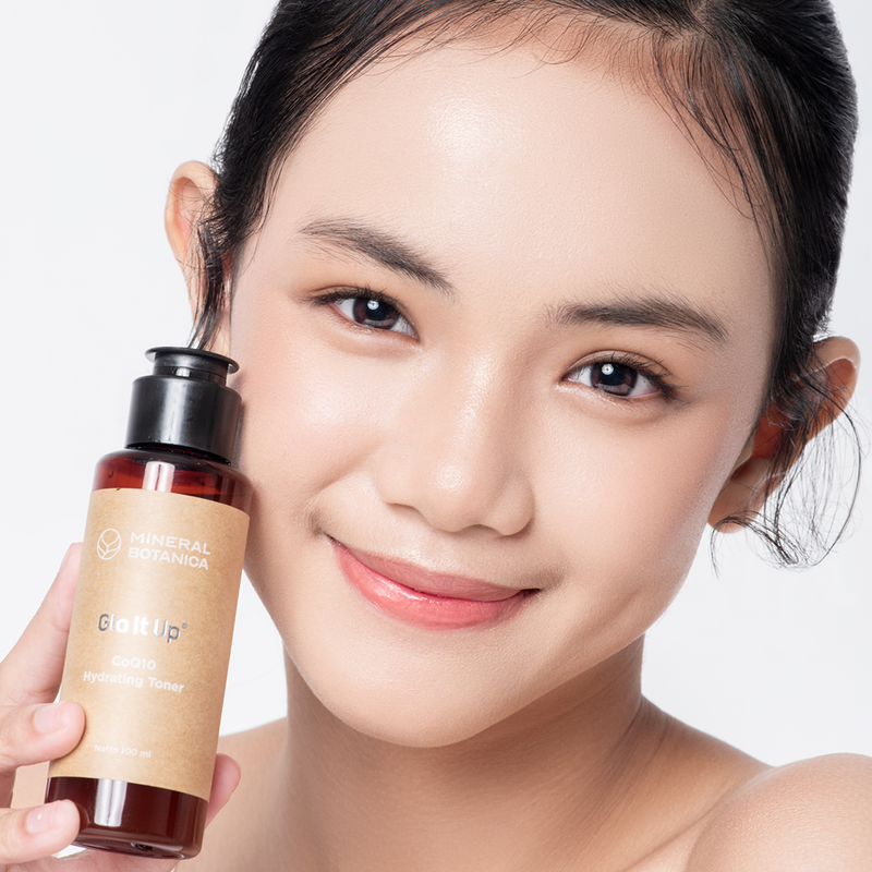 Glo It Up CoQ10 Hydrating Facial Toner
