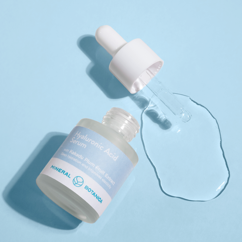 Hyaluronic Acid Serum with Kakadu Plum Fruit Extract