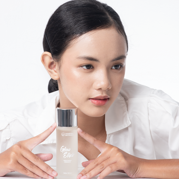 Private Collection Glow Elixir Treatment Essence