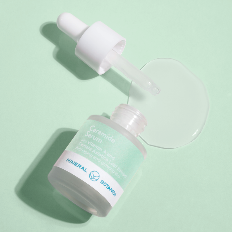 Ceramide Serum with Vitamin A and Centella Asiatica Leaf Extract